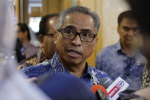 Non-compliance, not system, to blame for procurement flaws, says Shamsul