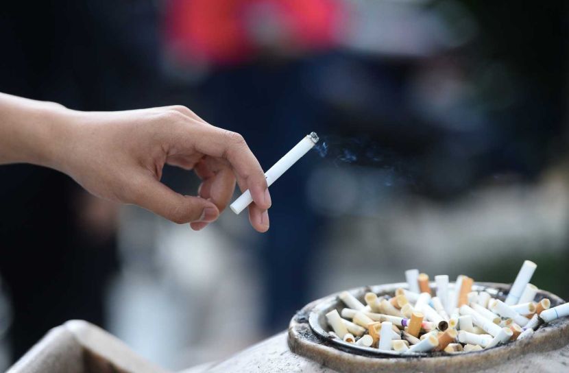 Over 160,000 notices issued under smoking control law as of Nov 30