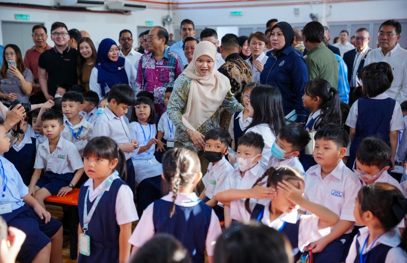 Pendidikan terus jadi keutamaan negara – PM