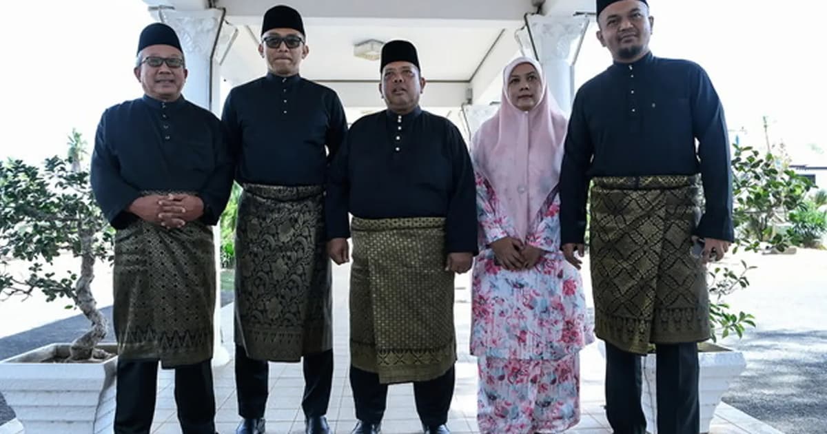 Perlis exco members take on 4 to 6 portfolios each