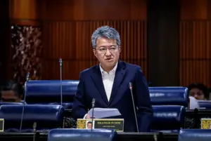 Pinjaman BNPL mencecah RM4.9 bilion, kekal terkawal pada 0.3% hutang isi rumah