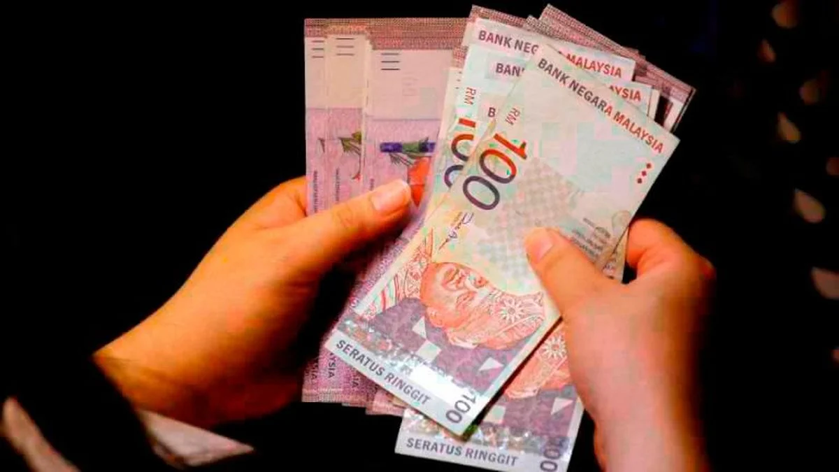 Ringgit opens steady at 3.96 vs greenback as US-Japan intervention talks heat up