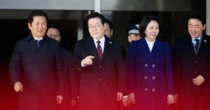 S. Korean president heads to China, hoping to sidestep Taiwan tensions