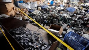 Sisa e-waste haram: Perlu undang-undang tegas