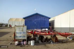 South Sudan denies war despite heavy fighting displacing 180,000