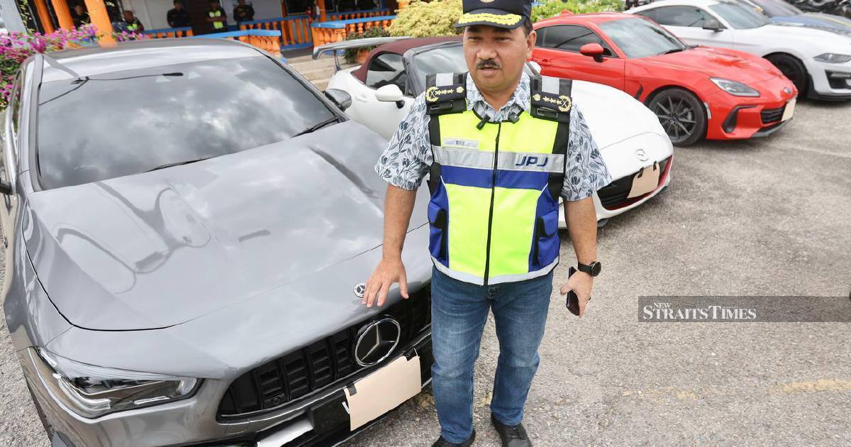Special op: RTD seizes 6 luxury cars valued at RM1.5mil