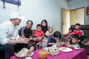 Steven Sim bangga nasib 7 sekeluarga tinggal dalam kereta berubah