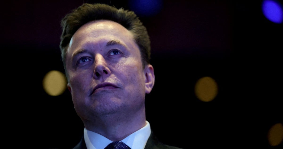 Surging billionaire wealth a political threat, Oxfam warns as Davos opens