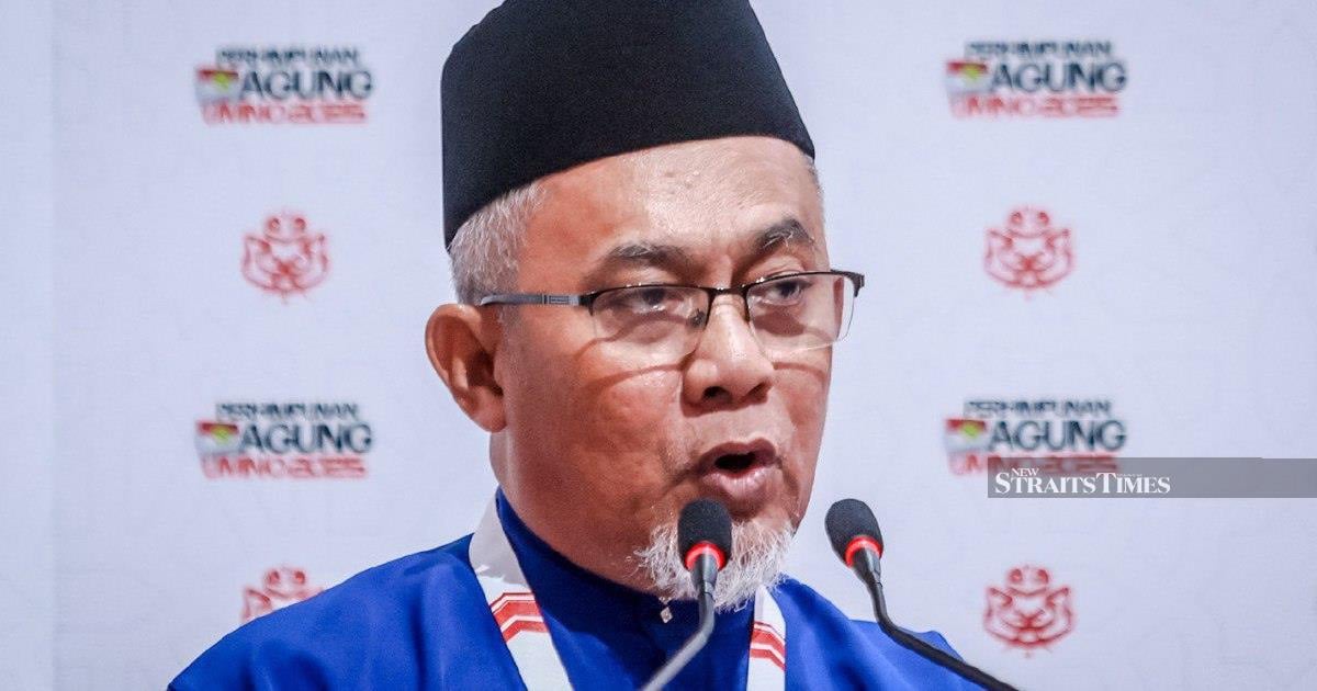 Terengganu Umno '2,000 times more disappointed' with Pas than DAP