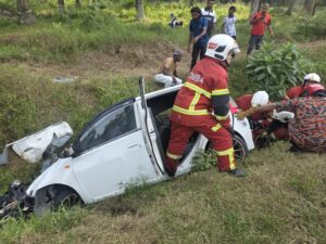 Tiga termasuk dua kanak-kanak maut