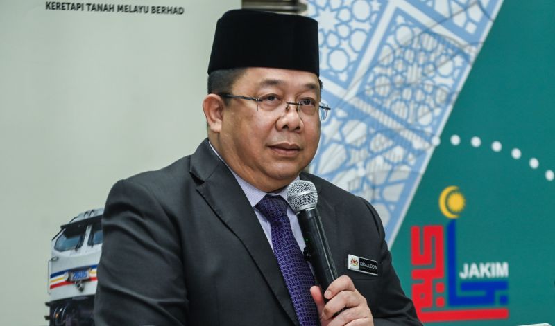 Tindakan undang-undang pihak normalisasi seks songsang