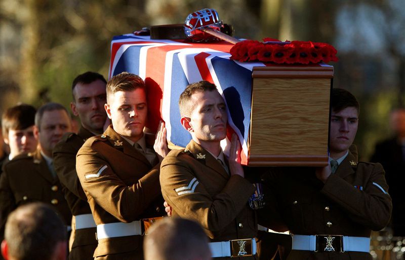 Trump praises UK troops as brave warriors after widespread condemnation