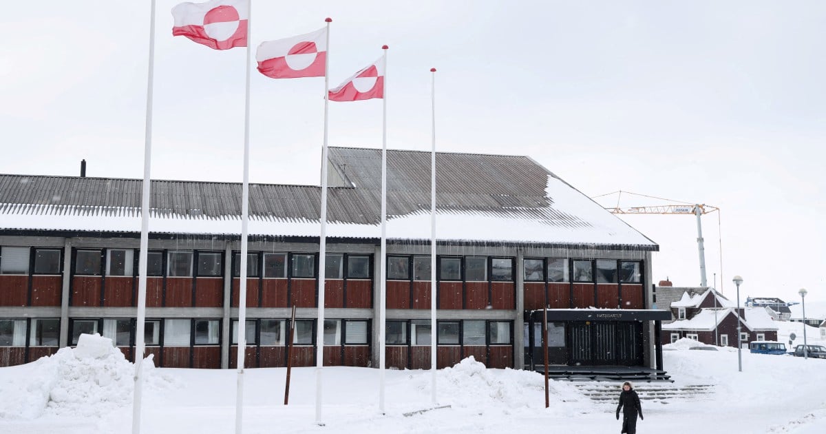 Trump warning met with defiance as Greenland rejects takeover