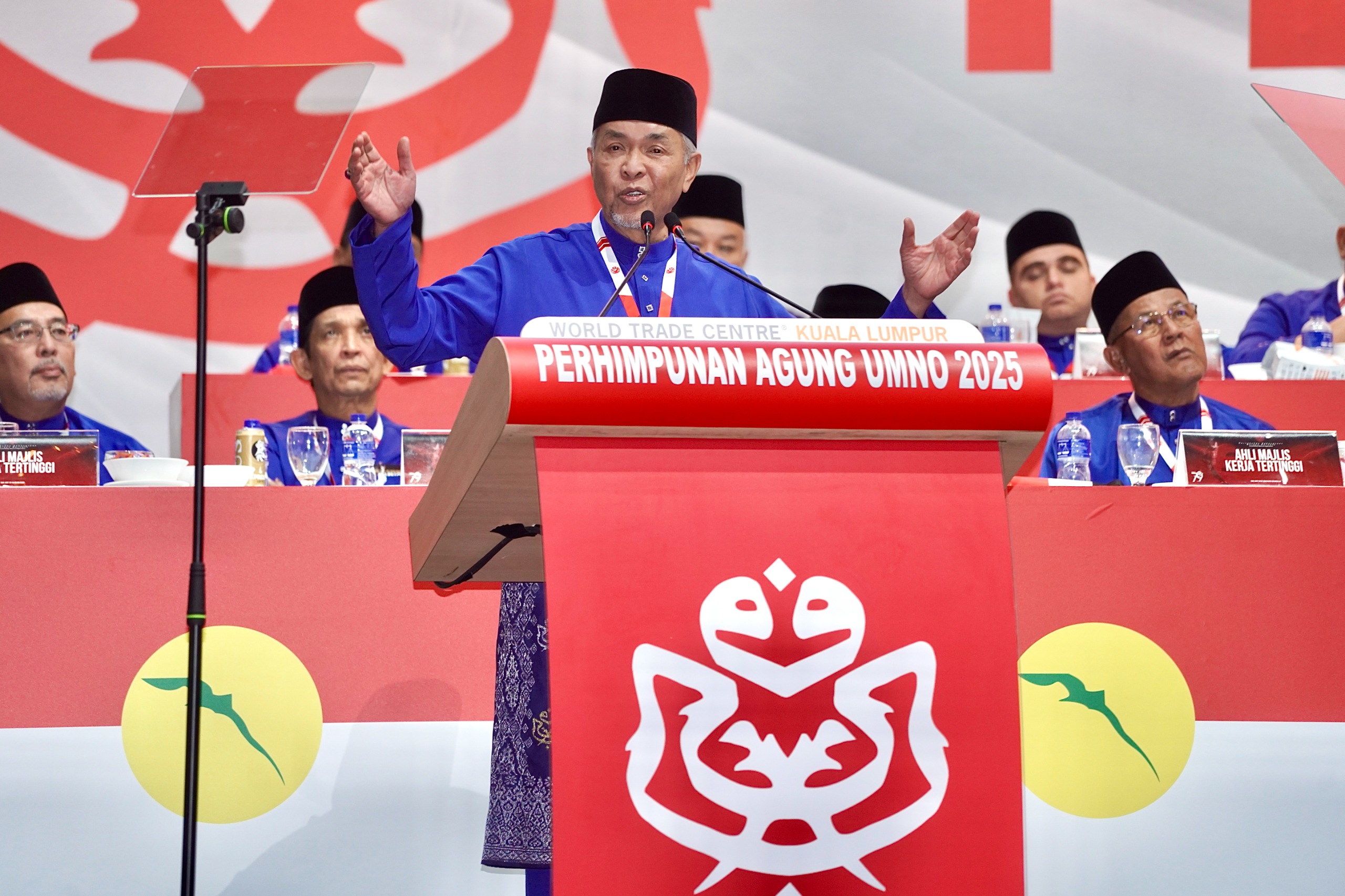 UMNO cadang kolobrasi agung parti Melayu Islam 