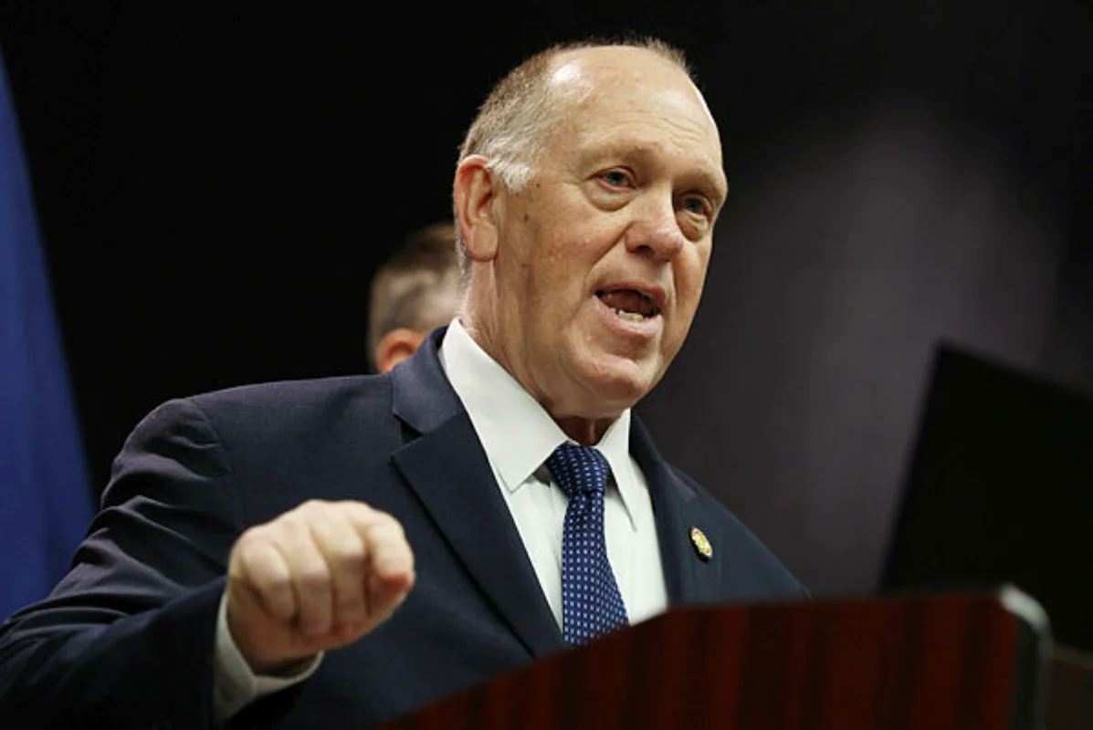 US border chief vows to continue immigration crackdown in Minneapolis