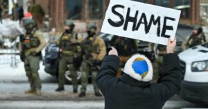 US immigration officer fatally shoots woman in Minneapolis