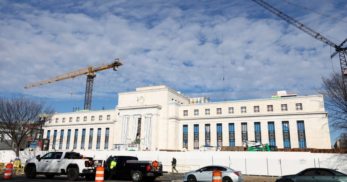 US prosecutors probe Fed chief amid escalating Trump clash