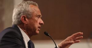 US recommends fewer childhood vaccines in major shift