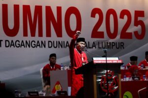 Umno wants to form grand coalition to unite all Malay parties, says Zahid