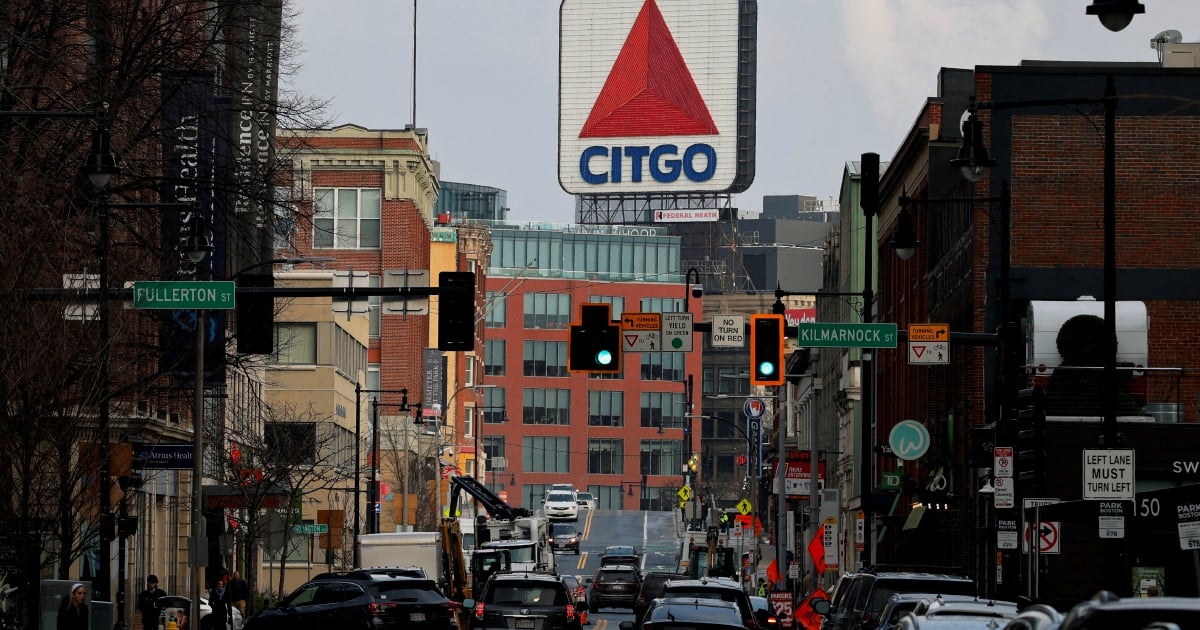 Venezuela to export US$2bil worth of oil to US in deal with Washington