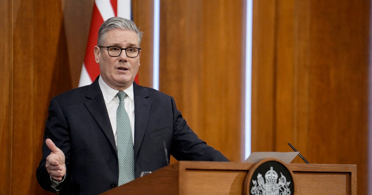 White House fires back at UK over Trump's Nato troop remarks