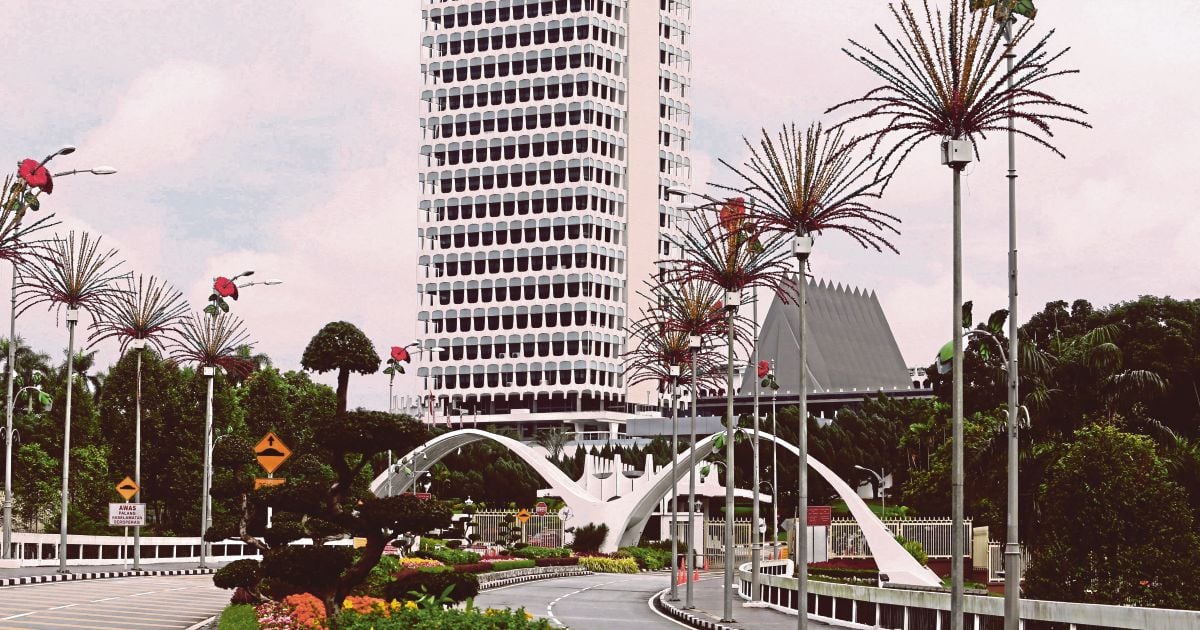 Year One school admission, South China Sea Code of Conduct among today's focus in Dewan Rakyat