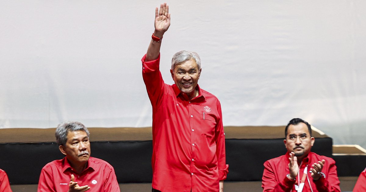 Zahid: Umno must accept new political dynamics going into GE16