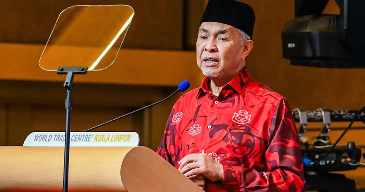 Zahid hopes PAS will dissolve as Umno has ‘put Islam first’ in its constitution