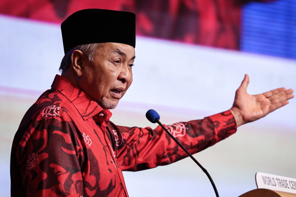 Zahid says no doubt of support from Umno grassroots to remain in unity govt