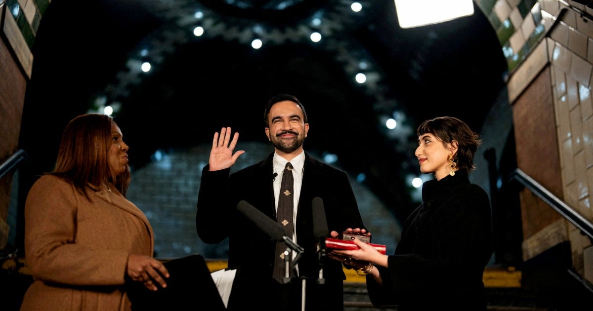 Zohran Mamdani begins first day as New York mayor