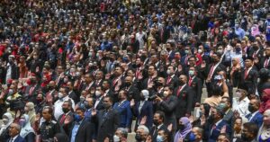 Govt to review outdated circulars, including civil servants’ shareholding rules