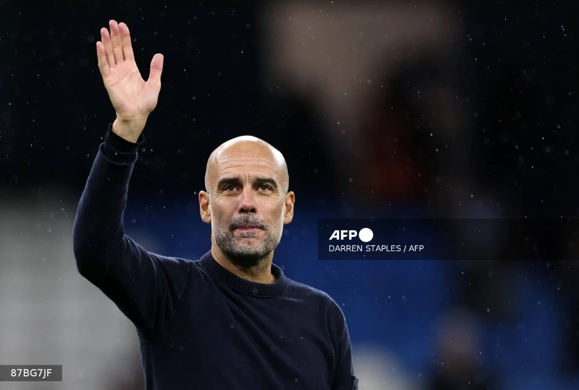 Guardiola urged to 'focus on football' by Jewish leaders