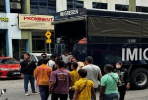 Immigration arrests foreigners for violating entry laws, regardless of nationality, says deputy DG