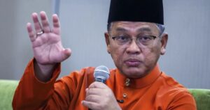 Influencer apologises to ex-religious minister over vaccine claim