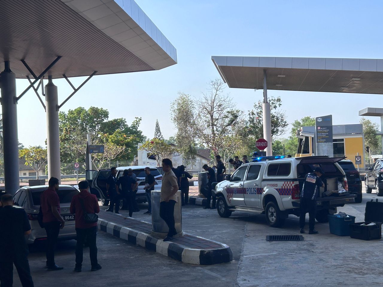 Komander AKPS Bukit Kayu Hitam diserang 2 lelaki berpistol