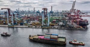 Moody's cuts Indonesia outlook to negative on governance concerns