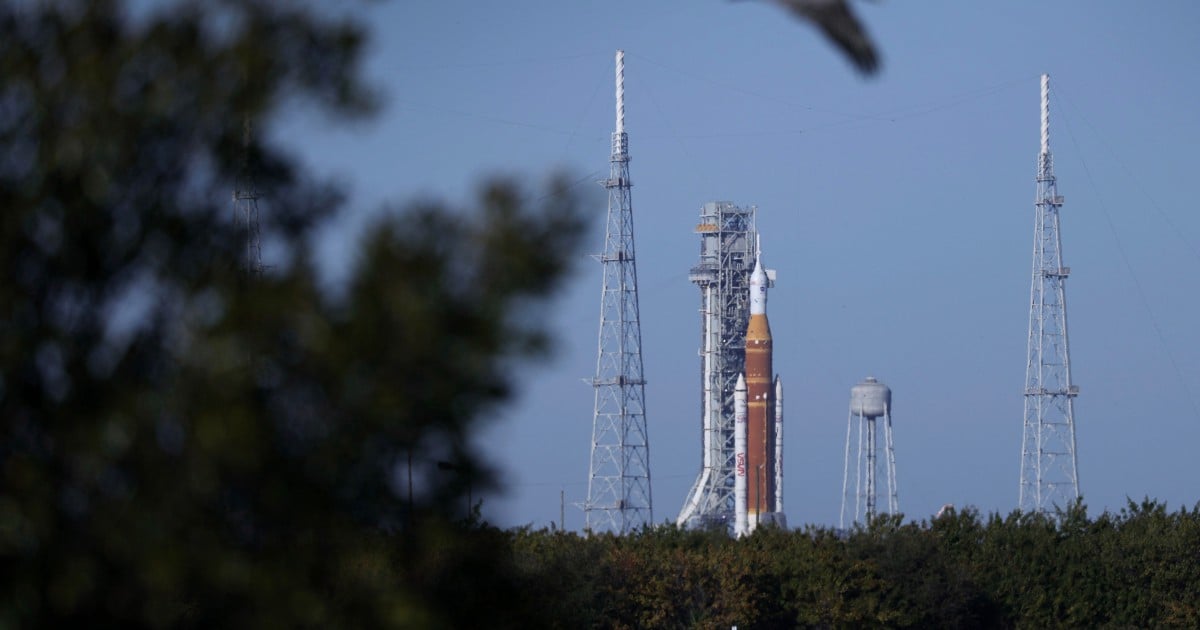 Nasa Moon mission launch delayed to March after test