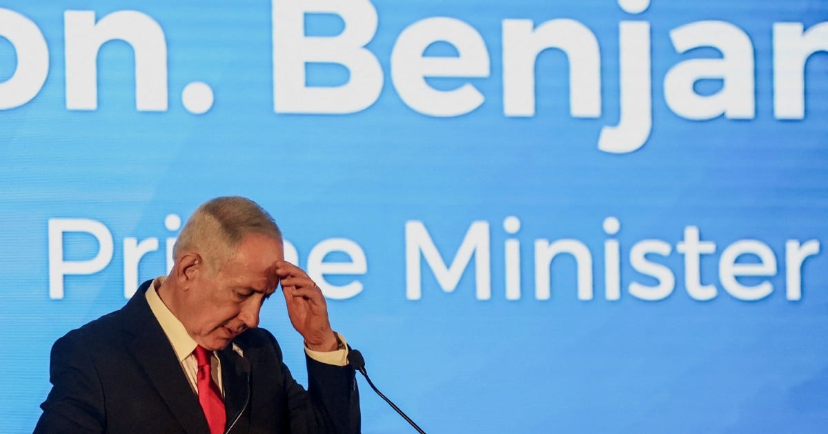 Netanyahu tells Trump any Iran deal must scrap nuclear infrastructure