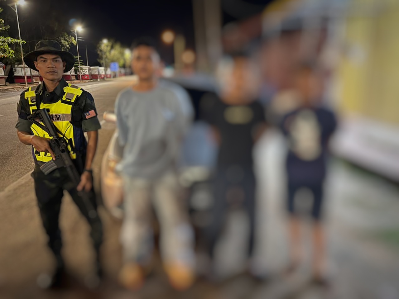 PGA rampas pistol, Abe Keydey diburu