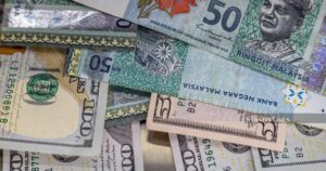 Ringgit opens higher against US dollar amid mixed Fed rate views