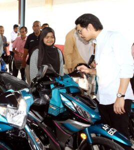 Bantuan motosikal mudahkan urusan bantu keluarga