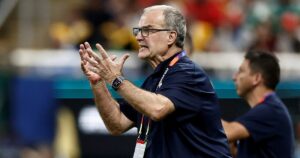 Bielsa accepts blame for World Cup exit, but says Uruguay deserved more