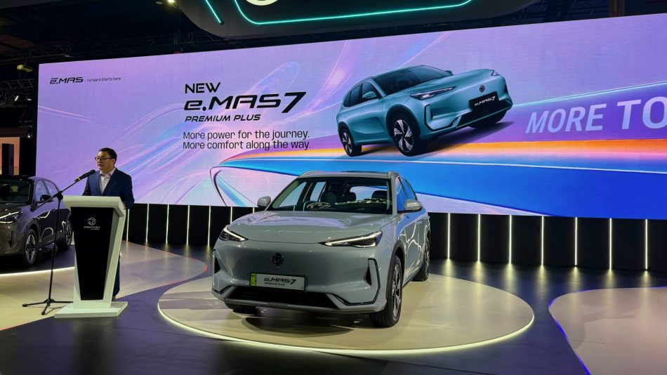 Proton eMAS 7 Premium Plus Diperkenalkan – RM 125K, Bateri Lebih Besar 450KM WLTP