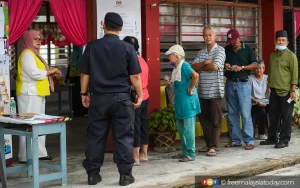 26.36% voter turnout in Ayer Kuning as of 11am