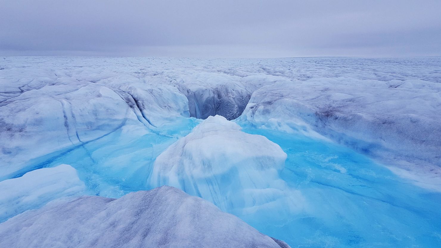 Ais Greenland cair 17 kali ganda lebih pantas akibat gelombang haba