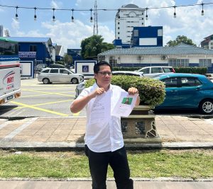 Aktivis politik dakwa portal berita siar artikel palsu guna nama, gambar