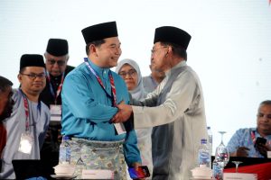 Anwar benarkan Rafizi, Nik Nazmi ‘bercuti’