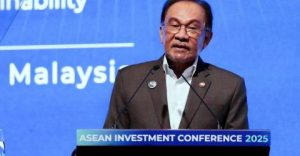 Anwar reaffirms net zero by 2050, carbon tax by next year