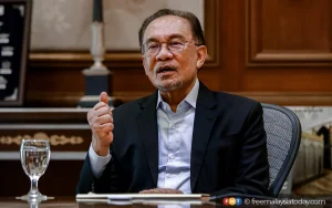 Anwar to announce decision on duo’s resignation later, says PMO