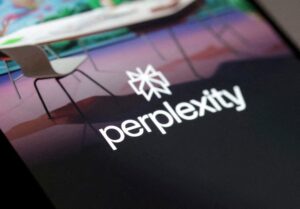 Apple Reportedly Considering In Acquiring Perplexity AI